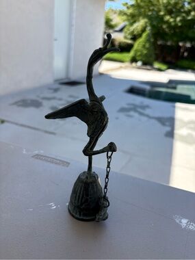 Vintage Crane bronze Japanese sculpture beautiful and collectible table bell